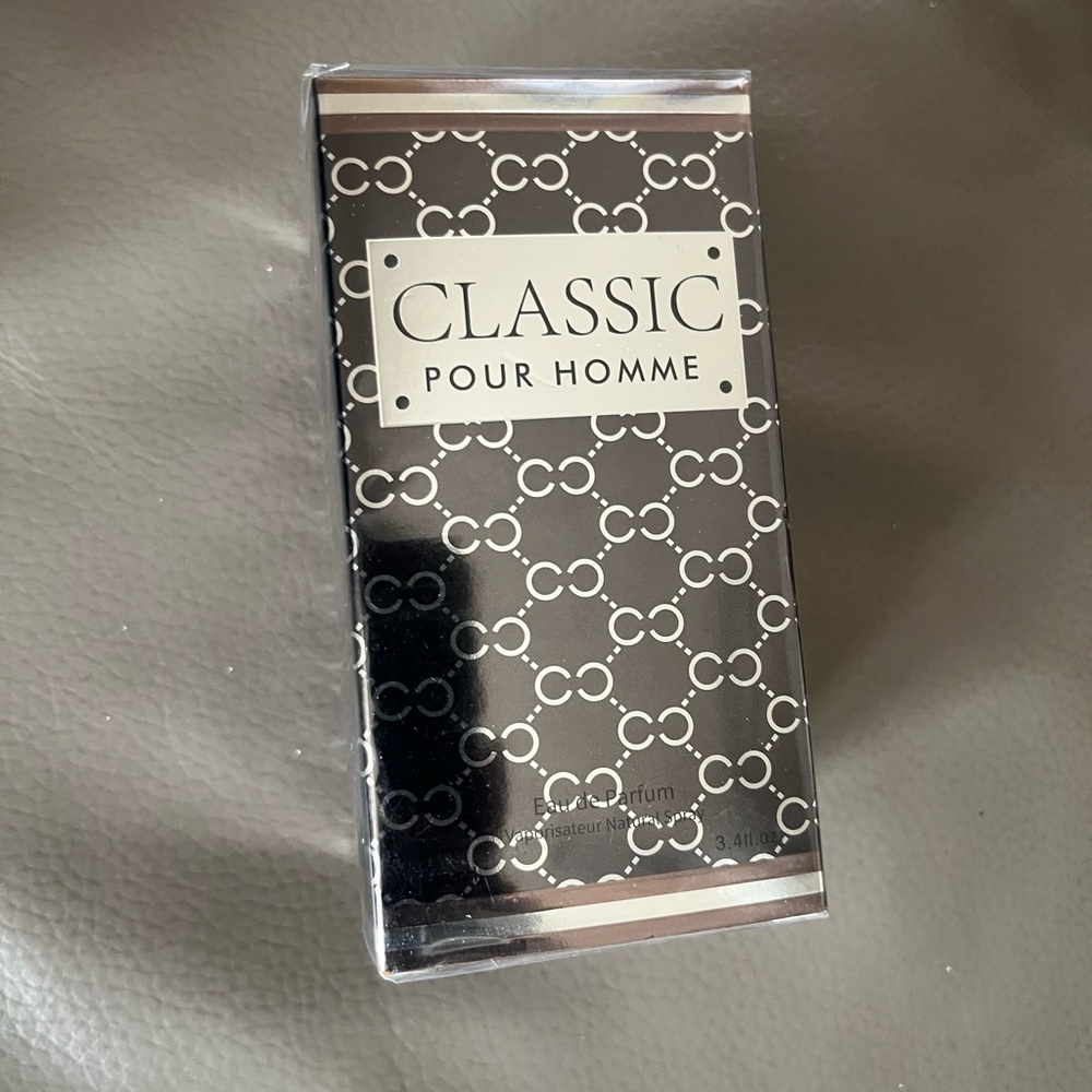 Classic Pour Homme Eau de Parfum - Black & Silver Box